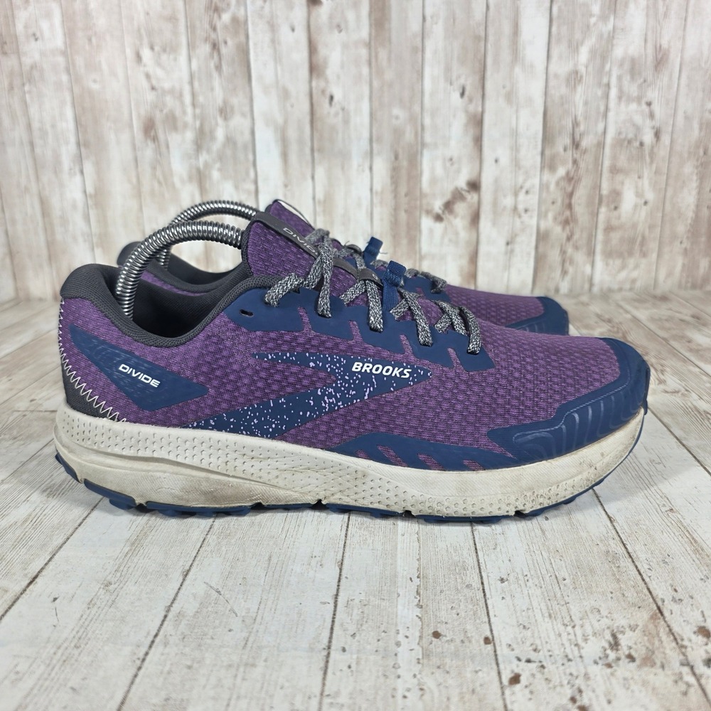 Brooks‎ Divide 4 Women's Purple Running Trail Shoes Size 10